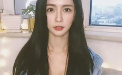 人妻少妇看A偷人无码电影